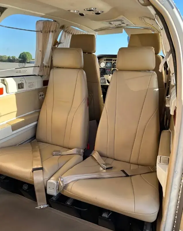 7314/beechcraft-bonanza-a36-2002-flightmarket-id-7314-07314.webp