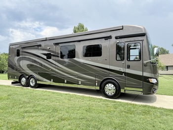 Thumbnail of RV