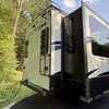 RV for Sale: 2019 Avalanche 300RE