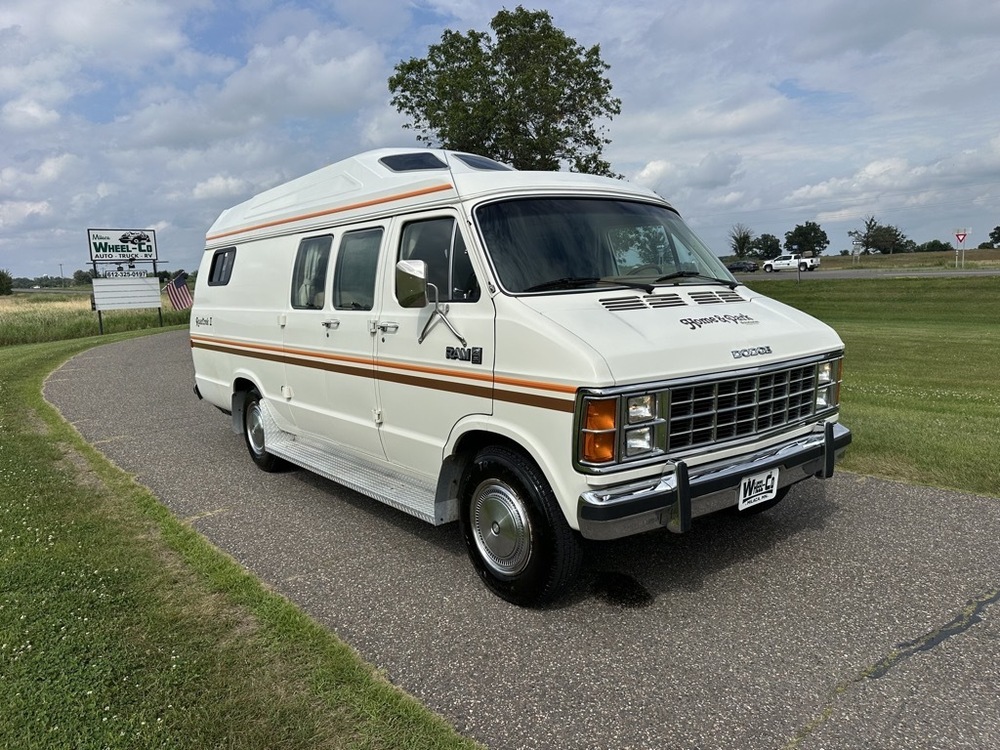 Photo of Rv