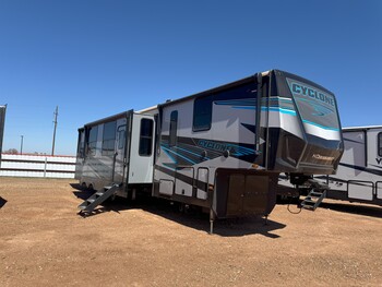Thumbnail of RV