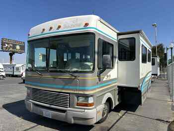 Thumbnail of RV