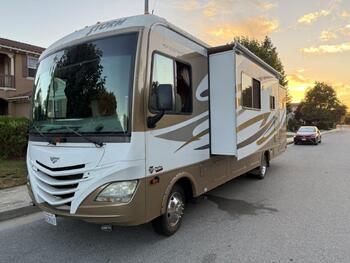 Thumbnail of RV
