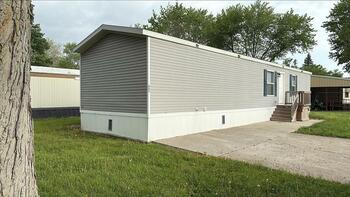Thumbnail of mobile home