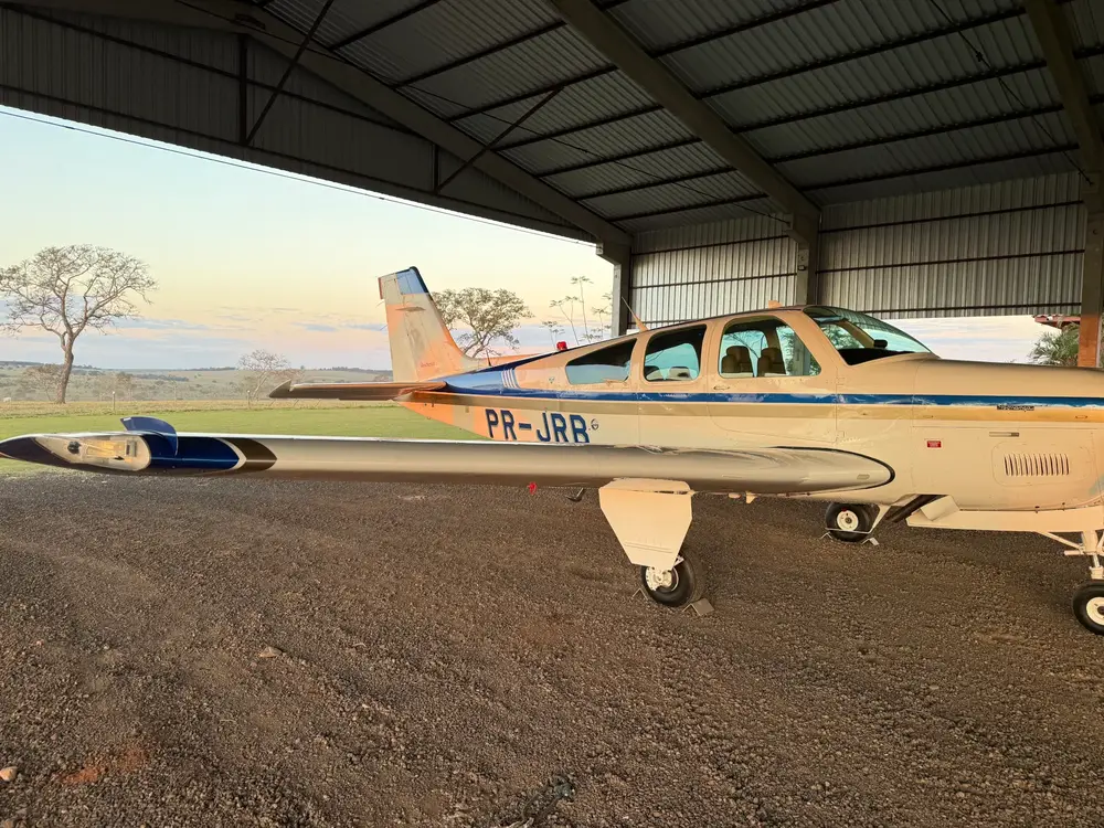 7925/beechcraft-bonanza-f33a-1991-flightmarket-id-7925-31244.webp
