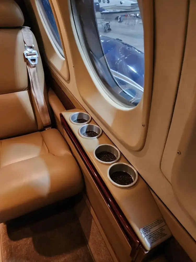 7542/beechcraft-king-air-c90gti-2008-flightmarket-id-7542-27037.webp