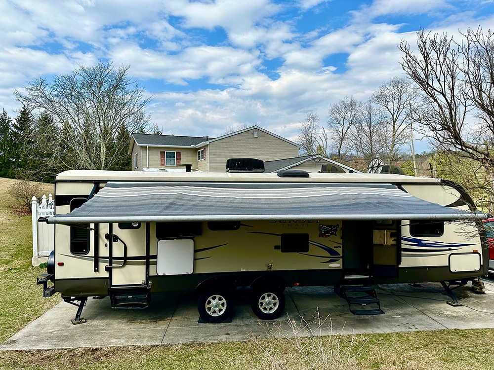 Photo of Rv