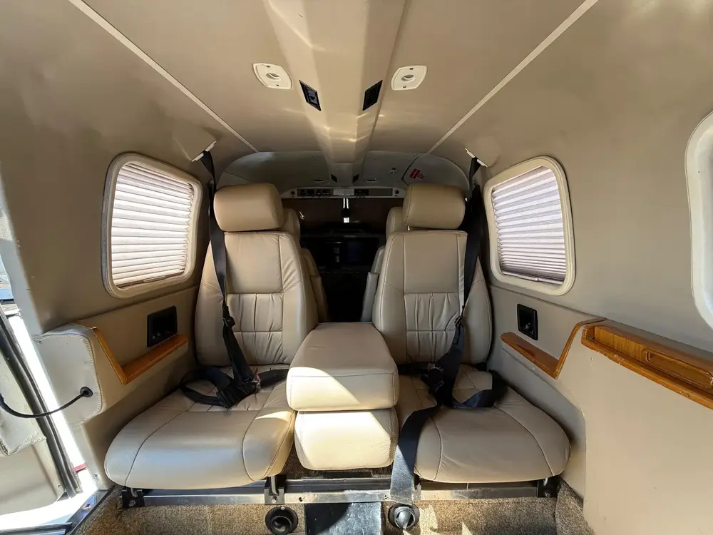 7929/piper-6x-2005-flightmarket-id-7929-22564.webp
