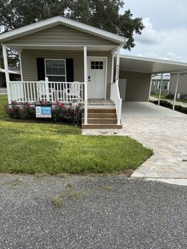 Thumbnail of mobile home