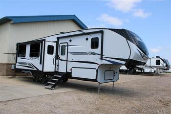 Thumbnail of RV