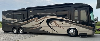 Thumbnail of RV