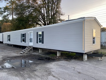 Thumbnail of mobile home
