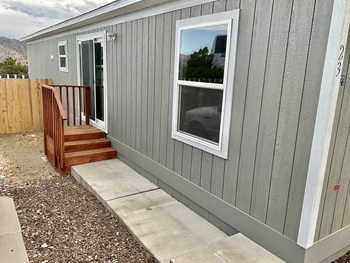 Thumbnail of mobile home