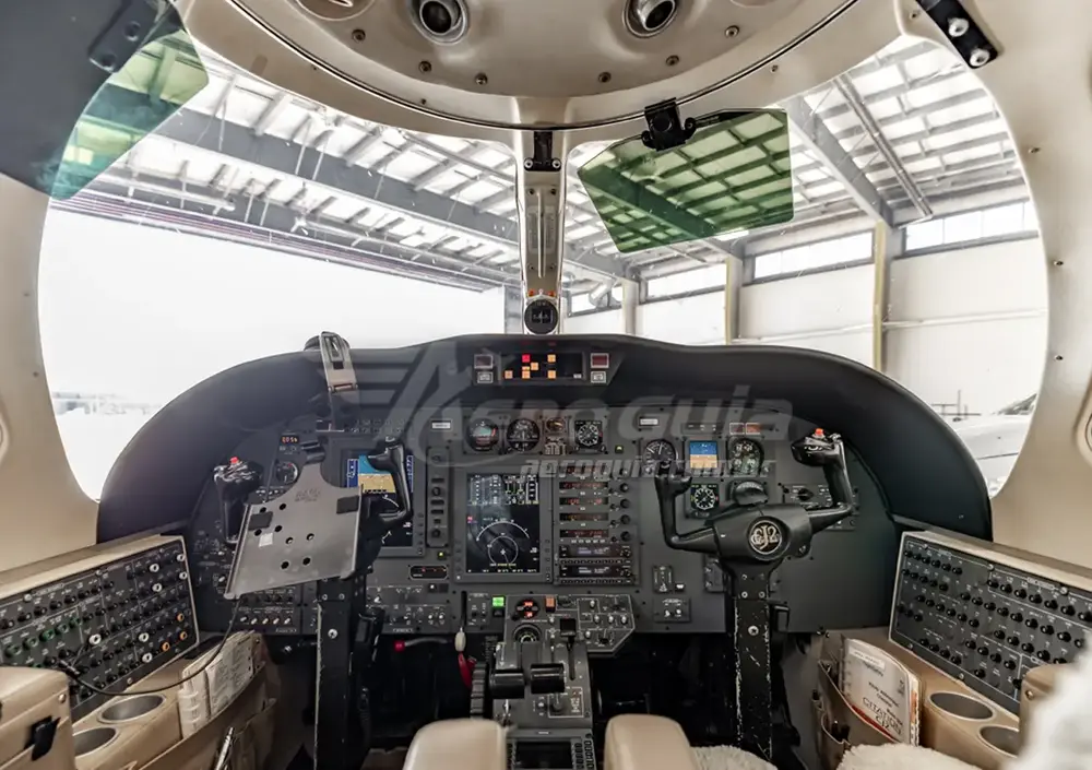 7177/cessna-citation-cj2-2000-flightmarket-id-7177-31382.webp