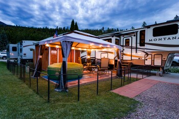 Thumbnail of RV lot