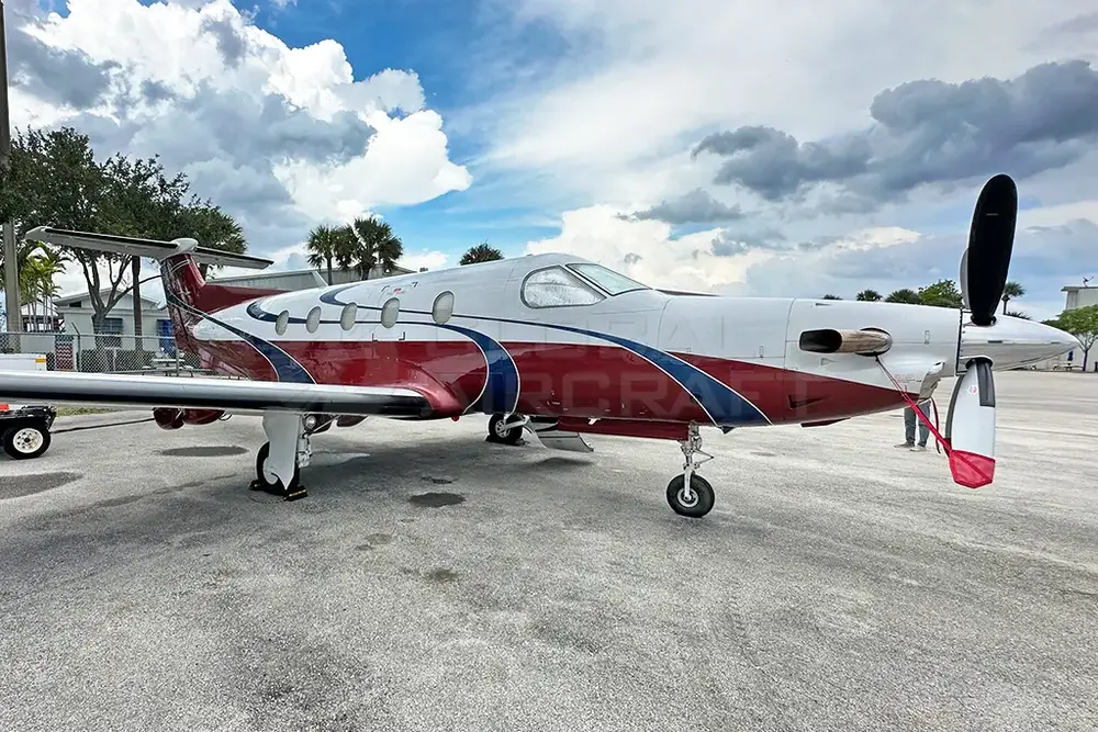 7909/pilatus-pc-12-47-2006-flightmarket-id-7909-42031.webp