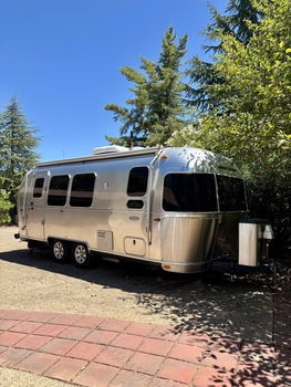 Thumbnail of RV