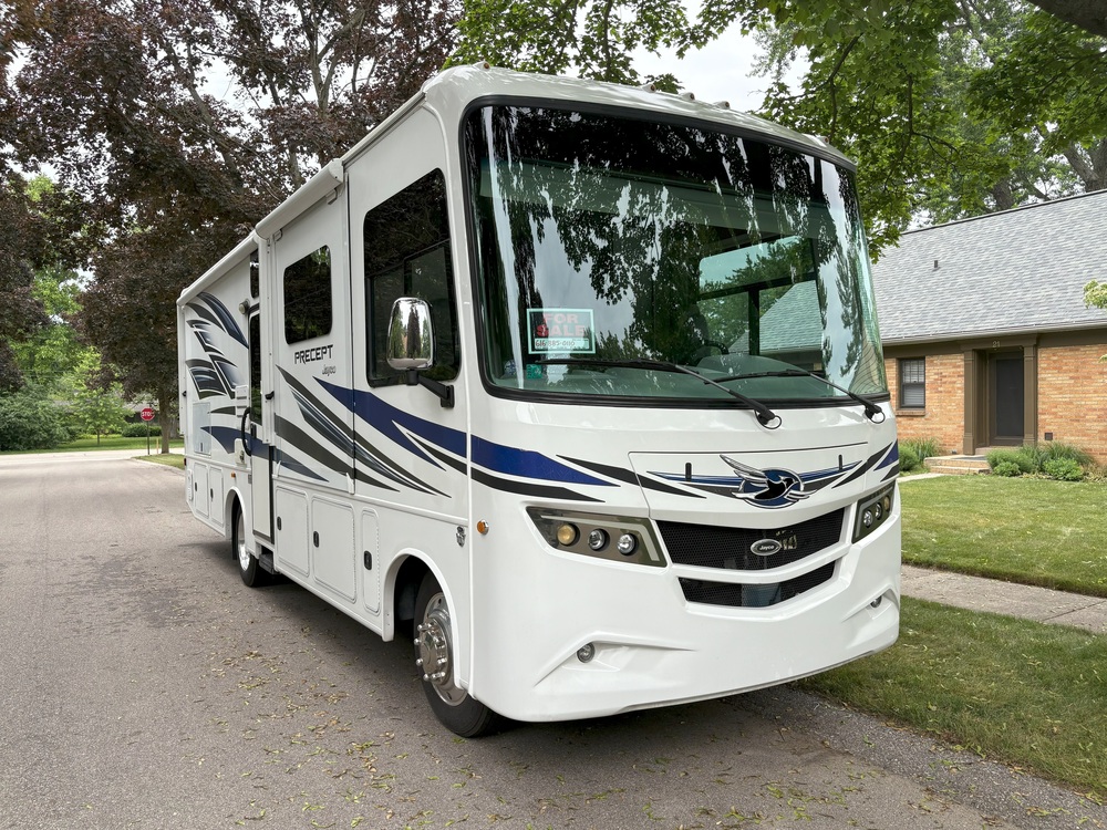 Photo of Rv