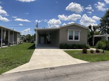 Thumbnail of mobile home