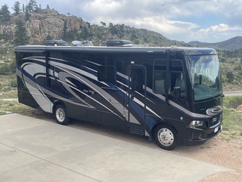 Thumbnail of RV