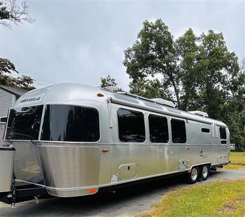 Thumbnail of RV