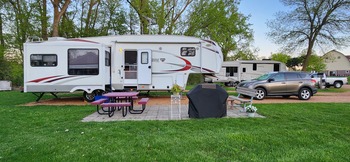 Thumbnail of RV