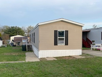 Thumbnail of mobile home