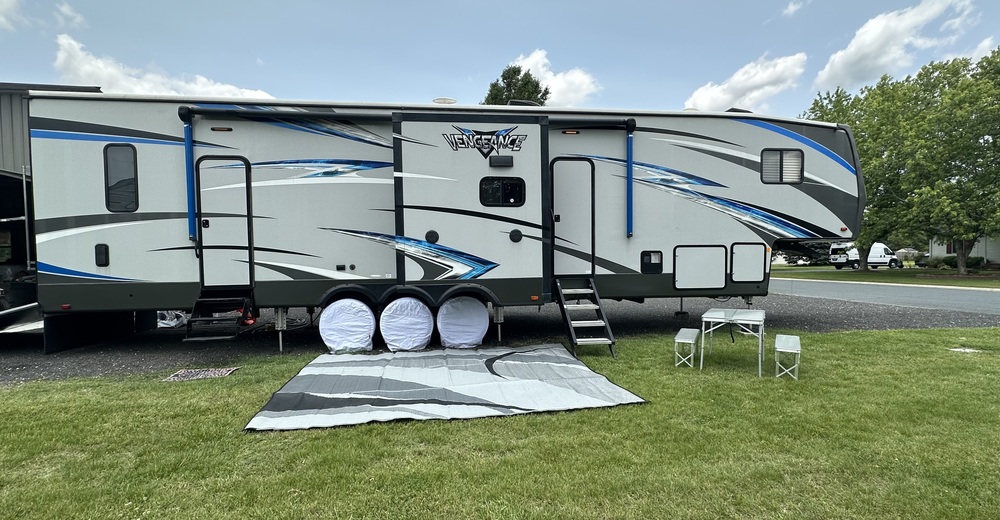 Photo of Rv