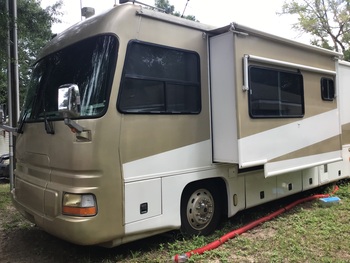 Thumbnail of RV