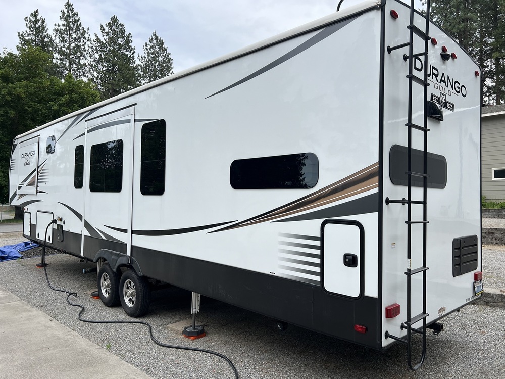 Photo of Rv