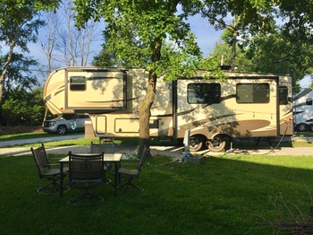 Thumbnail of RV