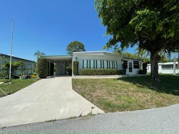 Thumbnail of mobile home