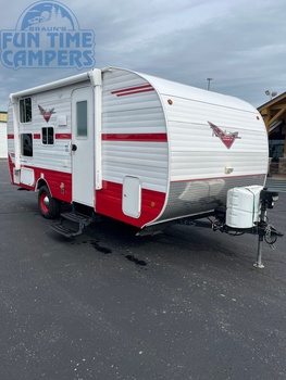 Thumbnail of RV