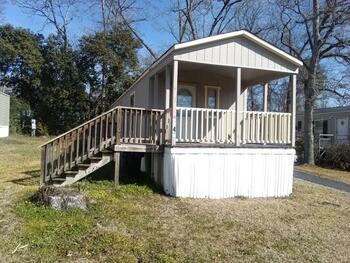 Thumbnail of mobile home