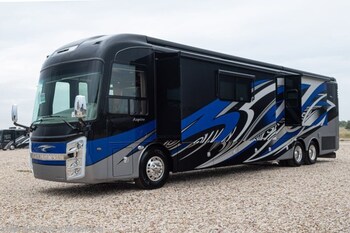 Thumbnail of RV