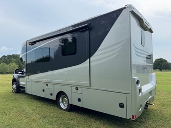 Thumbnail of RV