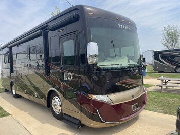 Thumbnail of RV