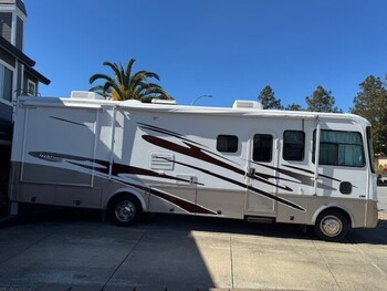 Thumbnail of RV