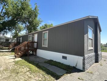 Thumbnail of mobile home