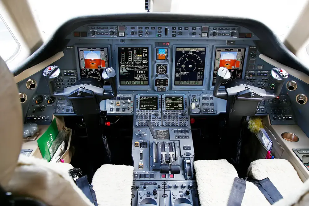 7619/cessna-citation-sovereign-2006-flightmarket-id-7619-17058.webp
