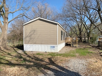 Thumbnail of mobile home