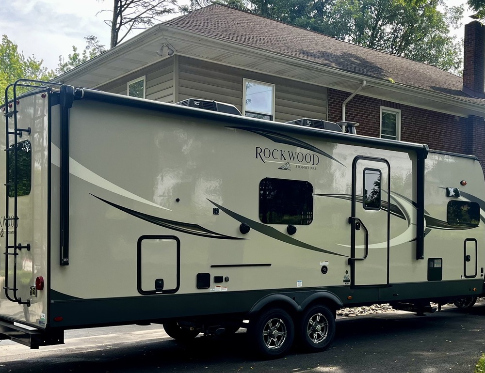 Photo of Rv
