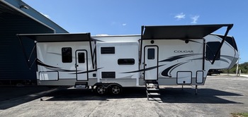 Thumbnail of RV