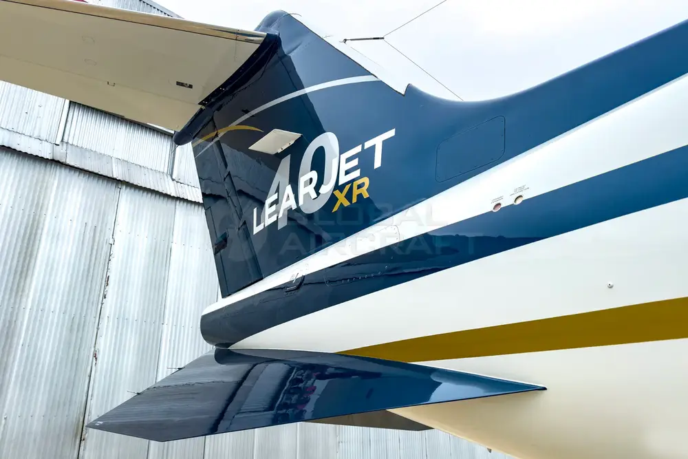 7809/learjet-40xr-2006-flightmarket-id-7809-33434.webp