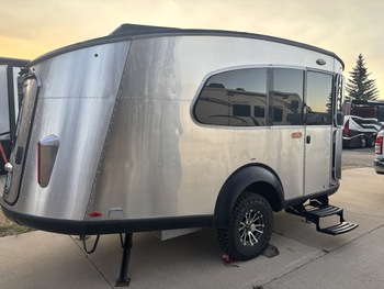 Thumbnail of RV