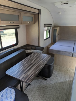 Thumbnail of RV