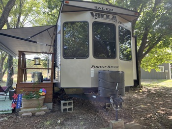Photo of Rv