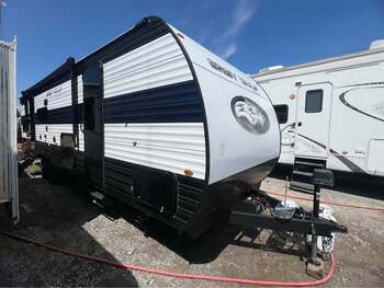 Thumbnail of RV