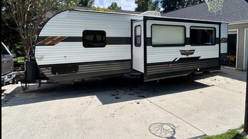 Thumbnail of RV