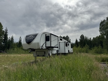 Thumbnail of RV
